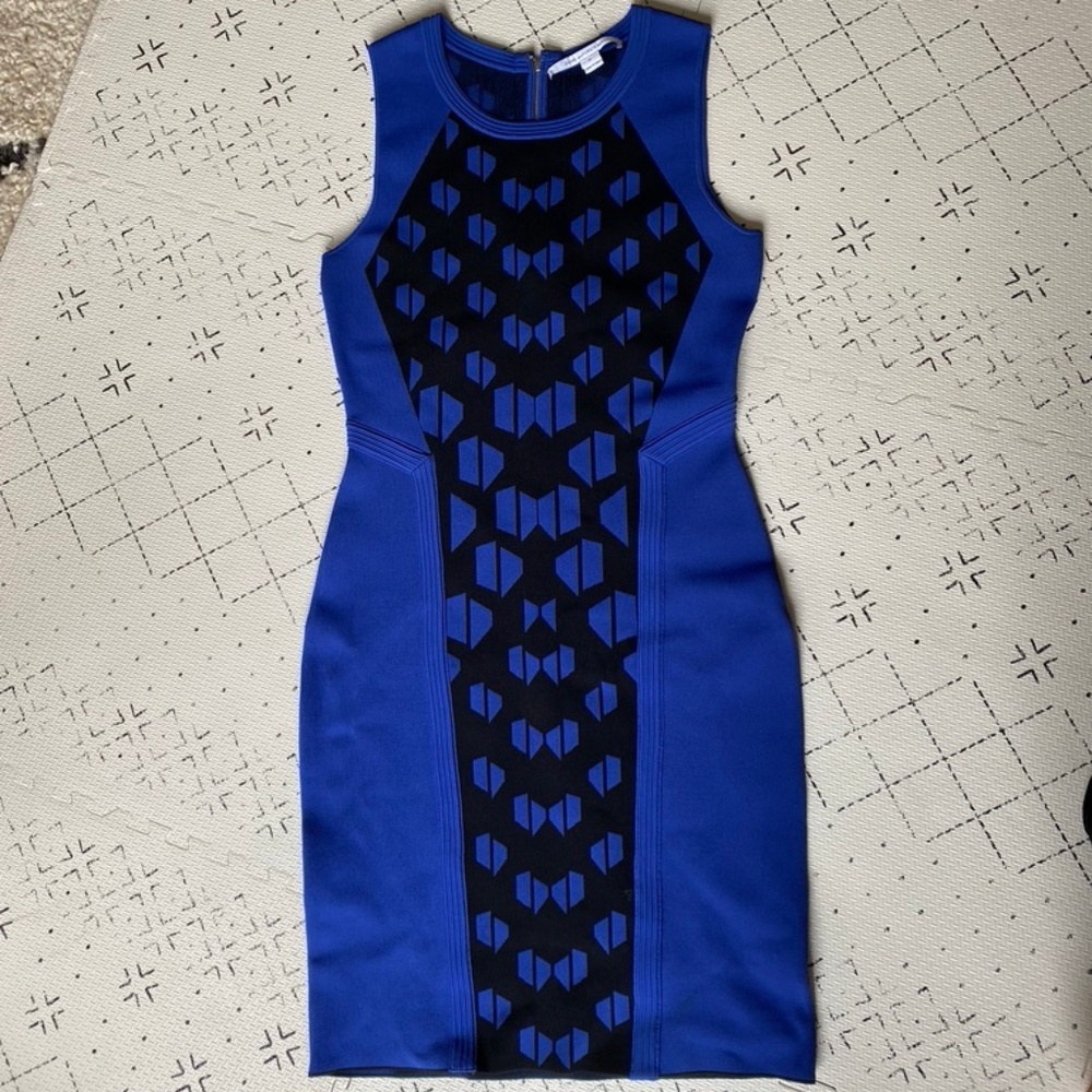 DVF Fitted Colbalt and Black Midi Dress